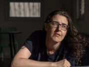 Una mujer relata haber sido torturada y mantenida cautiva durante dos años y medio por la milicia iraquí.