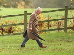 ¡Negocios como siempre para Charles! King logra superar el escándalo de Andrew para la iglesia de Sandringham, pero él y Queen se toman el tiempo para enviar ‘más sentido pésame’ a las víctimas de Huntingdon