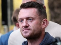Tommy Robinson no declarado culpable de delitos de terrorismo después de ‘negarse a dar a la policía acceso al teléfono’