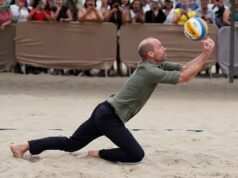 ¡Cómo se puso tan sexy el príncipe William a los 43 años! La nueva apariencia esbelta del futuro rey se debe a la eliminación del azúcar, un estricto régimen de acondicionamiento físico de la RAF y el desayuno saludable que recomienda.