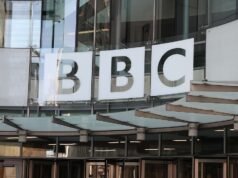 La cobertura de la BBC sobre cuestiones de género está siendo “censurada” por activistas pro-trans que se niegan a cubrir historias, mientras Tim Davey enfrenta llamados a renunciar en una disputa por prejuicios.