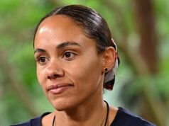 Jess Glynne dice que “no puede esperar” a que su novia Alex Scott se quede en casa mientras la cantante abandona Australia temprano después de I’m A Celebrity en medio de problemas de salud.