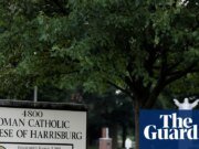 Artista de Pensilvania lamenta la inclusión del arco del campo nazi en la carroza del desfile escolar | Pensilvania