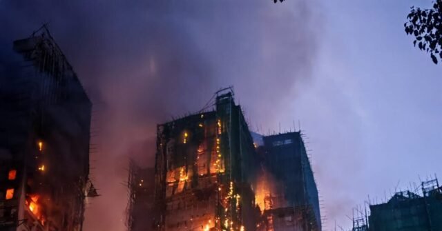 28int-hongkong-fire-survivor-facebookJumbo.jpg