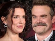 Millie Bobby Brown dice que siempre se siente segura en el set con David Harbour