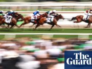 Los australianos siguen apostando fuerte por la Copa de Melbourne, aunque muchos dicen que están perdiendo interés en la carrera por la Copa de Melbourne.