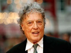 Muere Tom Stoppard; Escribió dramas y películas estimulantes, como ‘Brazil’, ‘Utopia Coast’ y ‘The Real Thing’ – The Mercury News