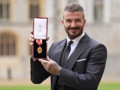 La estrella del fútbol británico David Beckham nombrado caballero por el rey Carlos – The Mercury News