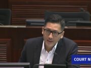 El exlegislador de Hong Kong, Lam Cheuk-ting, absuelto en el juicio por choque legislativo de 2019