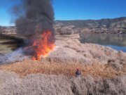 La exhibición ‘Good Fire’ en Oakland muestra las prácticas de administración de la tierra de los nativos