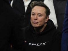 ¿Es Elon Musk un billonario? Polémica por su paquete salarial de Tesla – The Mercury News
