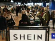Tan pronto como se abrió la primera tienda en París, Francia, Shin decidió suspender el sitio web.