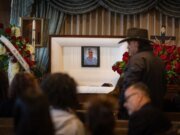 Los cuerpos se están acumulando en la avalancha de deportaciones de Trump. Va a ser malo.