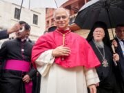 El Papa León XIV visitó la Mezquita Azul de Estambul pero se negó a rezar en su interior