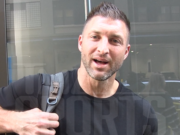 Tim Tebow habla sobre la paternidad, “una de las mayores bendiciones de la vida”