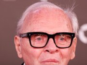 Anthony Hopkins descartó las etiquetas de neurodivergencia como “de moda”