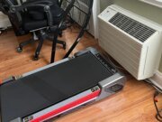 Soy una mamá activa, así es como aumento mis pasos durante el invierno