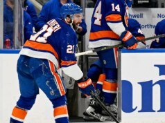 Noticias de la NHL: Kyle Palmieri de los Islanders juega muy bien después de romperse el ligamento anterior cruzado