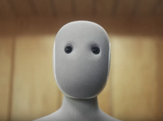 Este robot humanoide de 20.000 dólares promete limpiar tu casa. Pero hay condiciones