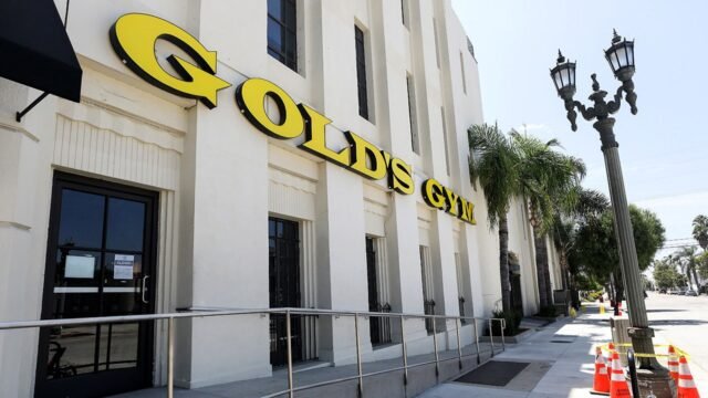 picture-of-golds-gym.jpg