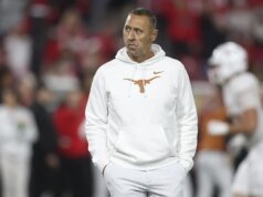 Con Texas en la burbuja de la CFP, Steve Sarkisian tiene una gran pregunta sobre el juego de Ohio State