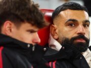 La estrella del Liverpool Mohamed Salah se disculpa y envía un mensaje a sus compañeros