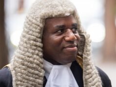 Los planes desesperados de los laboristas para eliminar el derecho de 800 años de antigüedad a un juicio con jurado se han topado con furia, mientras David Lammy insiste en que debe salvar el sistema judicial del “colapso”.