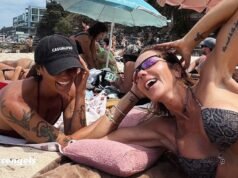 El diseñador de moda Pip Edwards estaba “rodeado de hombres armados” y recibió un disparo durante el ataque terrorista de Bondi Beach apenas una hora después de compartir idílicas selfies desde la escena.