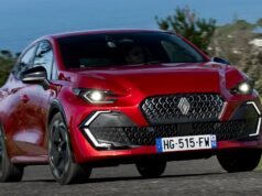 Nuevo Renault Clio conducido: RAY MASSEY analiza la última versión del muy querido best-seller, que no estará en las carreteras del Reino Unido hasta 2027