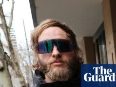 A neonazi australiano se le niega la libertad bajo fianza por segunda vez por presuntos mensajes amenazantes dirigidos a Allegra Spender | extrema derecha