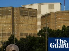 Tres hombres que escaparon de una prisión de Georgia secuestraron un ascensor en Florida, según muestran los registros del crimen estadounidense