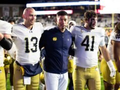 Notre Dame se retira del CFP y se salta el partido de bolos