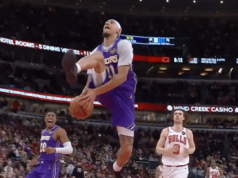 Luka Doncic no podía creer el golpe entre las piernas de Jackson Hayes en el Lakers-Bulls