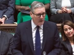 La estrella ‘waffling’ dio un giro de 180 grados en las brutales PMQ sobre una tarjeta de identificación caótica mientras los parlamentarios laboristas enojados dicen que no pueden defender la política gubernamental