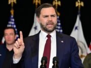 JD Vance responde a las afirmaciones de que ICE arrestó a un niño de cinco años en Minneapolis: “¿Van a dejar que muera congelado?”