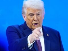 Trump ordena una “enorme” flota militar hacia Irán, una ominosa advertencia sobre lo que podría suceder a continuación: “Estamos observando”