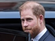 El príncipe Harry dice que los soldados británicos que murieron en Afganistán merecen “respeto” en respuesta a las burlas de Donald Trump sobre los muertos en la guerra del Reino Unido.