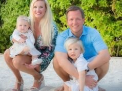 La abogada principal, de 46 años, que está casada con uno de los abogados más poderosos de Texas, fue una de las seis personas que murieron en un accidente de avión privado durante un viaje de “chicas” a París.