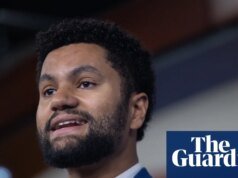 Congresista demócrata golpeado en ataque racista en el Festival de Cine de Sundance | política americana