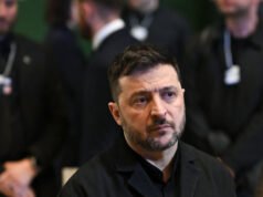 Zelensky dijo que Ucrania espera respuestas de Rusia mientras continúan las conversaciones de paz.