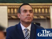 El presidente interino de Perú se ha visto envuelto en un escándalo en una reunión secreta con empresarios chinos