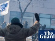 ‘Si quieres nuestra paz, nos dispararán en la cara’: disturbios en Minneapolis después de que agentes federales mataran a un segundo ciudadano estadounidense | Mineápolis