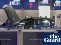 Seis heridos en accidente automovilístico dentro del aeropuerto de Detroit | Detroit