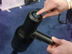 Esta aspiradora exclusiva aspira a ser la computadora portátil marco para aspiradoras de varilla inalámbricas