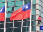 Alex Honnold escala libremente el edificio más alto de Taiwán sin cuerdas ni equipo de seguridad