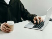 Dígale adiós a las tarifas mensuales de la nube y hola al almacenamiento de por vida de 100 TB