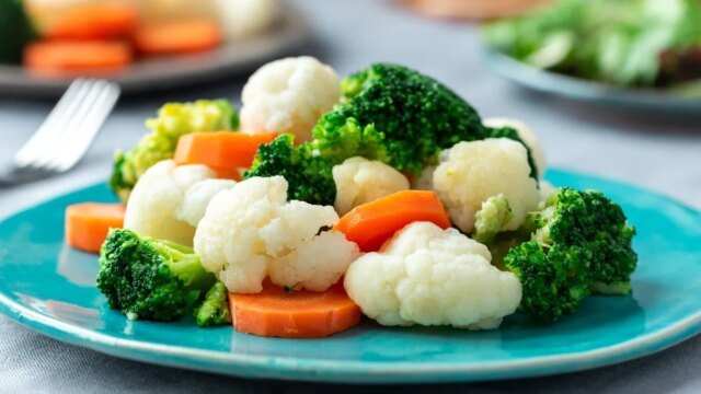 steamed-vegetables-plate.jpg