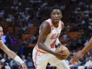 El afiliado de la G-League de los Cleveland Cavaliers cambia por el dos veces All-Star de la NBA