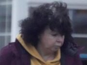 Caroline, la madre separada de Adam Peaty, parece devastada después de compartir una cita conmovedora sobre la familia cuando aterriza en Ramsey Dock.