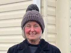 Las familias con caravanas en un parque propiedad del “multimillonario gitano” Alfie Best dicen que están “atrapadas” en un sitio que se enfrenta a la demolición.